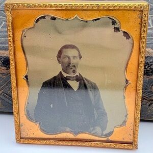 Antique Ambrotype Photo of Male with Blue Eyes